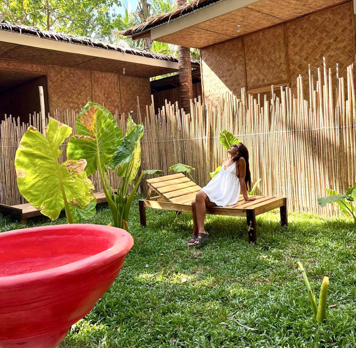 Oia Beach Hostel - El Nido Exteriör bild